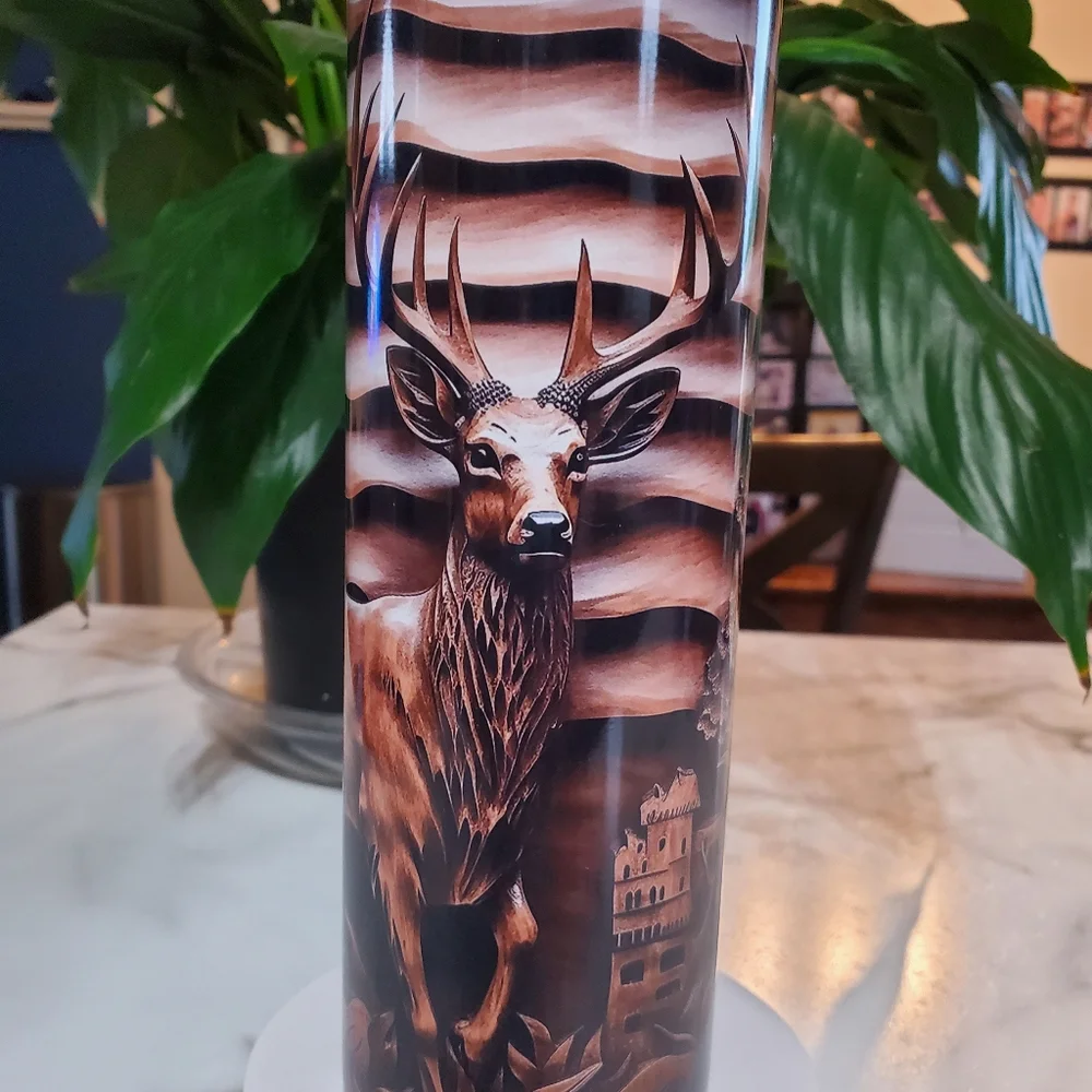 3D Deer with American Flag 20oz Tumbler with duo lids 🎉sale